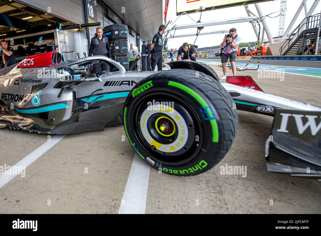 Silverstone, UK, 01st Jul 2022, George Russell, from the UK competes for Mercedes AMG . Practice, round 10 of the 2022 Formula 1 championship. Credit: Michael Potts/Alamy Live News Stock Photo