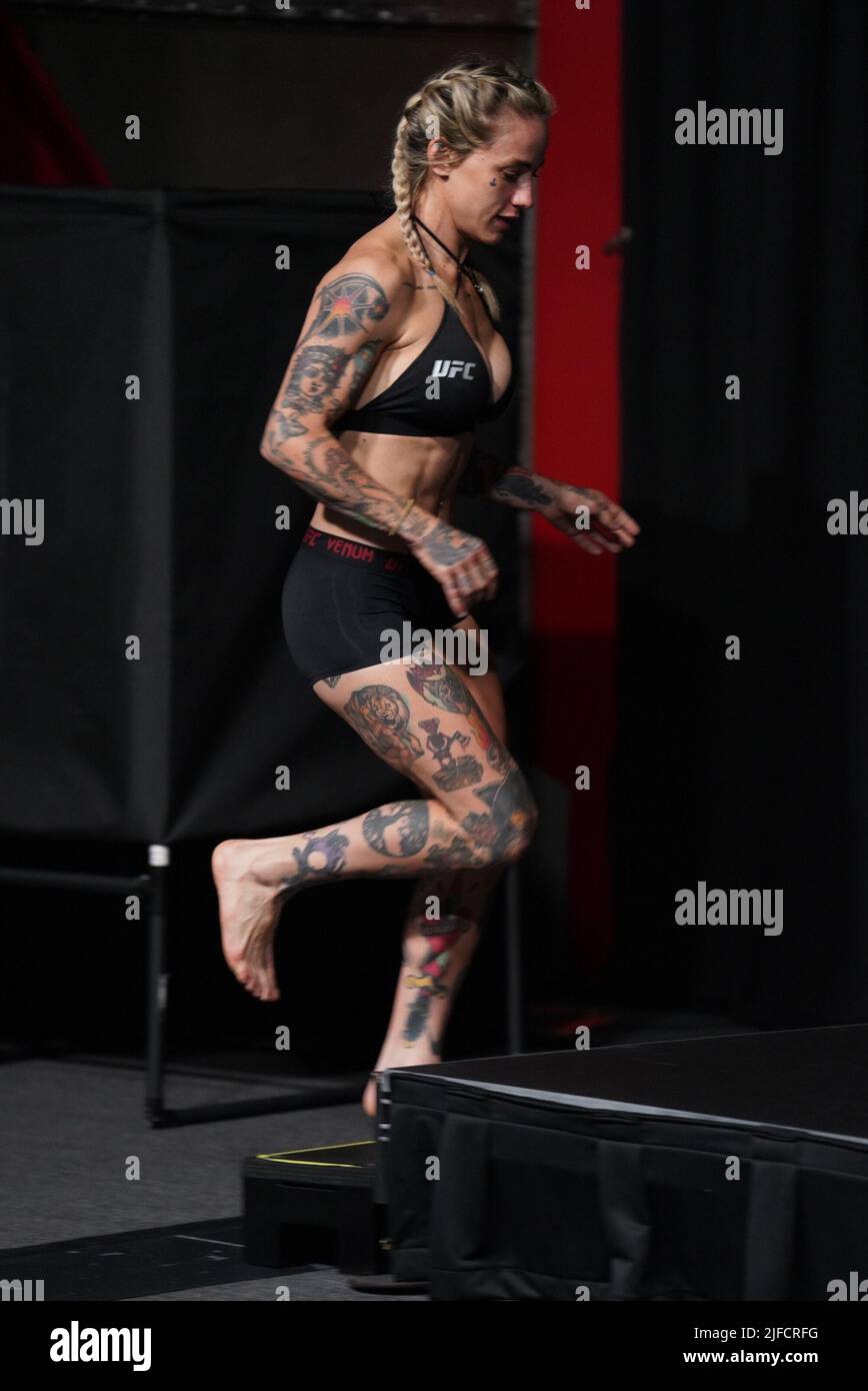 Jessica Rose Clark Hot