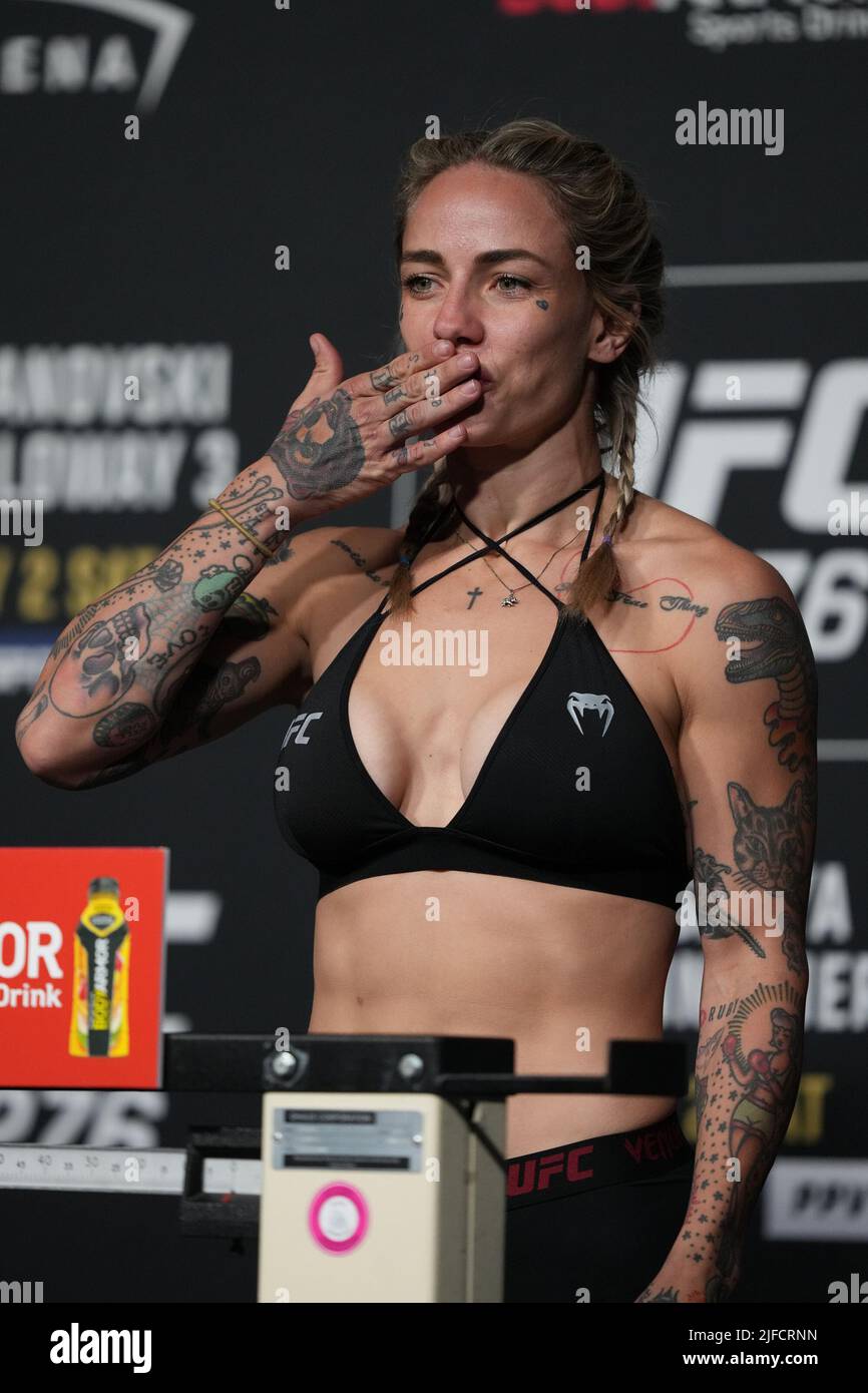 Jessica Rose Clark Hot