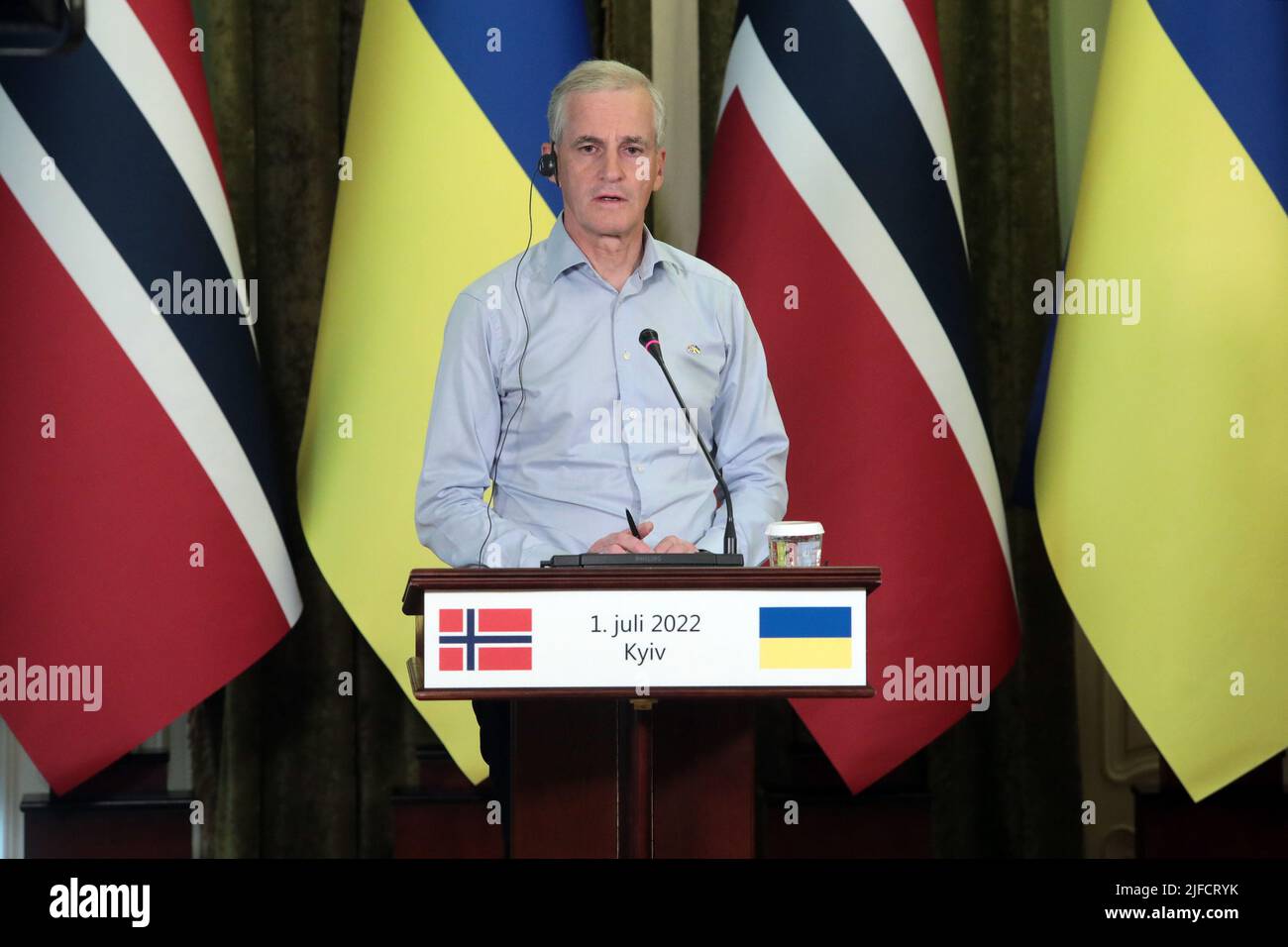 Kyiv, Ukraine. 01st July, 2022. KYIV, UKRAINE - JULY 01, 2022 - Prime Minister of the Kingdom of Norway Jonas Gahr Store speaks with the press, Kyiv, capital of Ukraine. This photo cannot be distributed in the russian fedration. Credit: Ukrinform/Alamy Live News Stock Photo