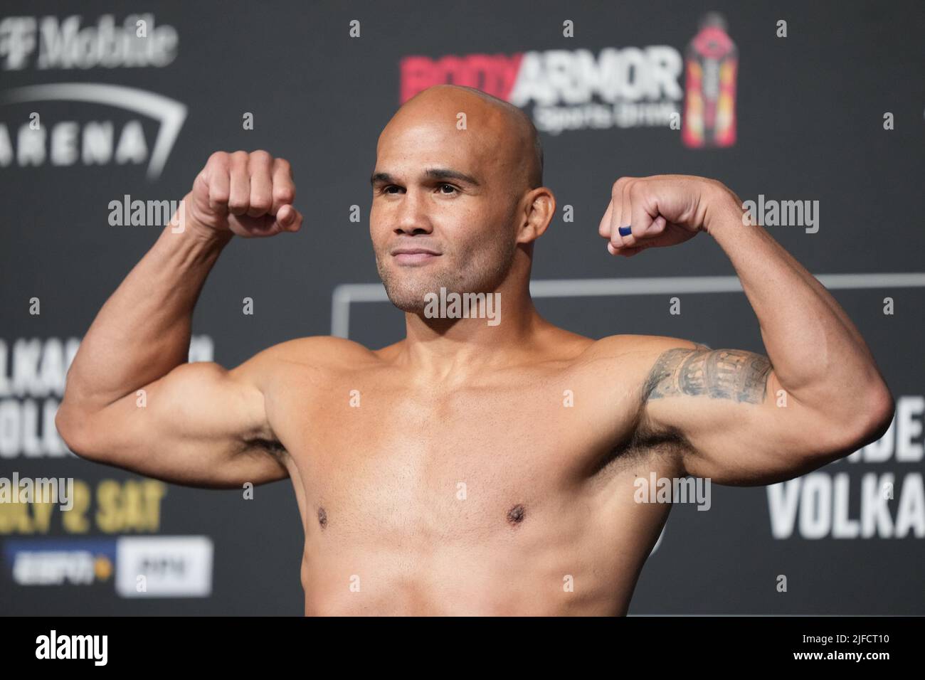 July 1, 2022, LAS VEGAS, NV, LAS VEGAS, NV, United States: LAS VEGAS, NV - June 1: Robbie Lawler steps on the scale for the official weigh-ins at T-Mobile Arena for UFC 276 on July 1, 2022 in LAS VEGAS, NV, United States. (Credit Image: © Louis Grasse/PX Imagens via ZUMA Press Wire) Stock Photo