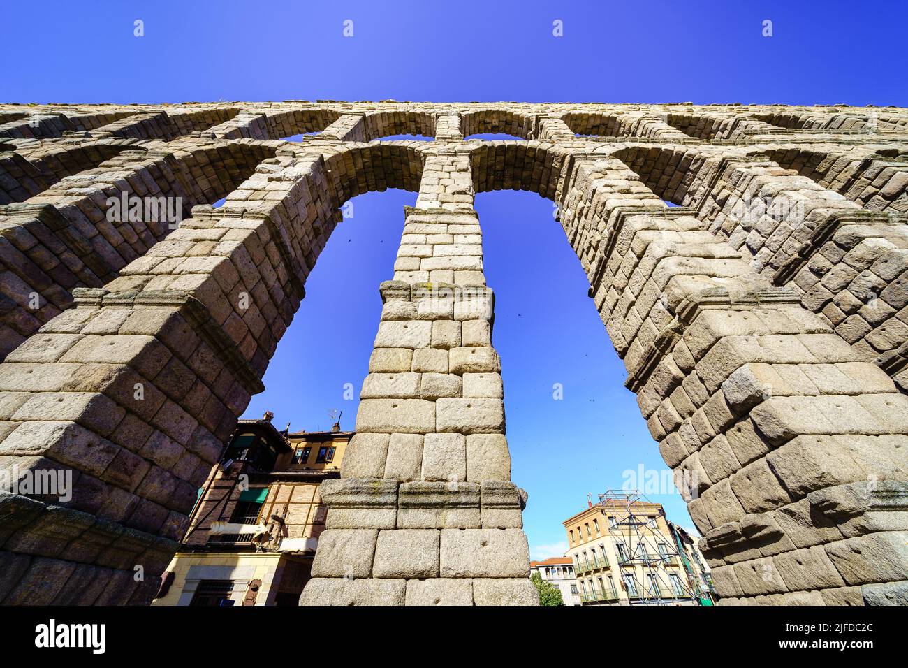 Imposing structure of the arch hi-res stock photography and images - Alamy