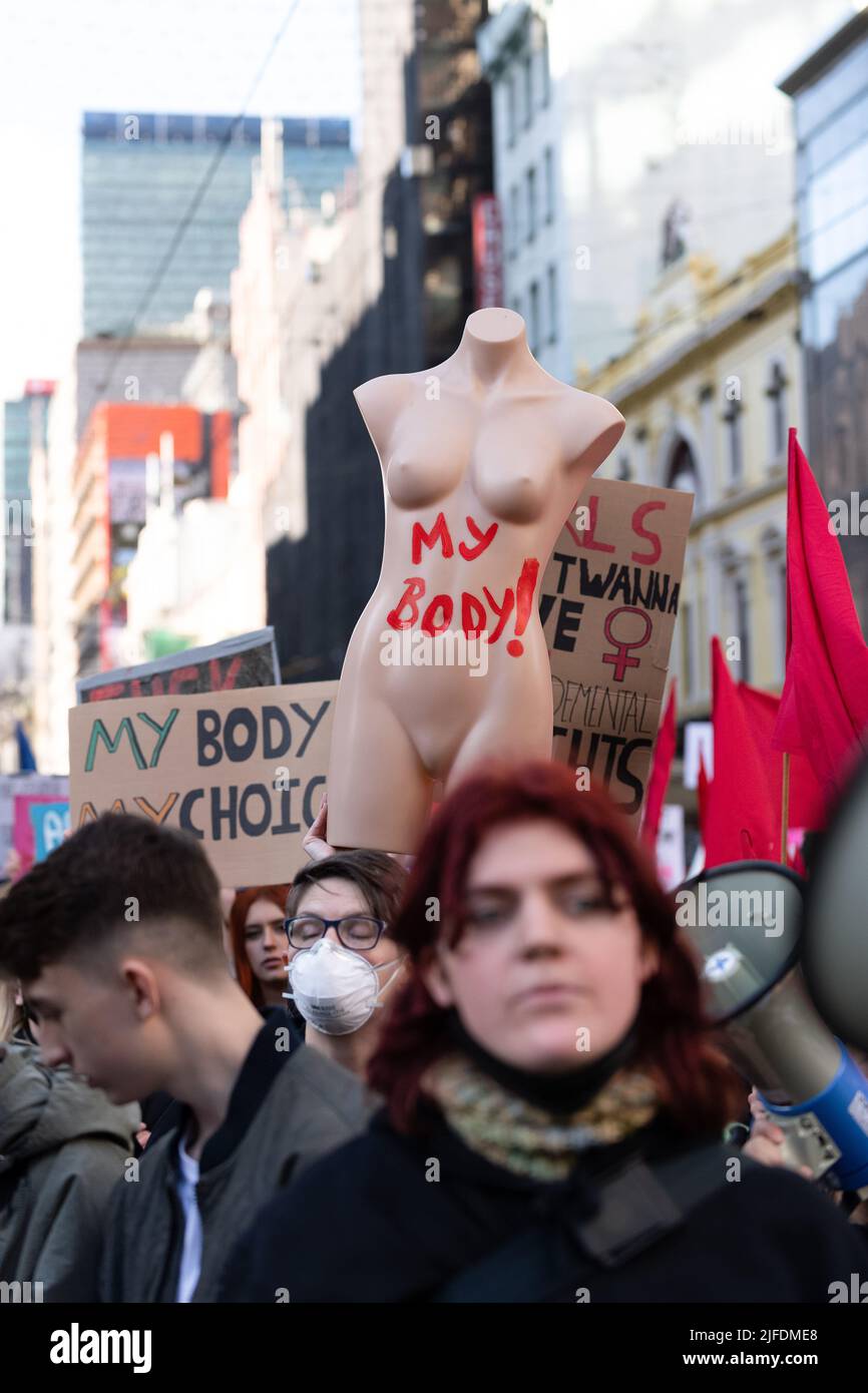 Melbourne, Australia, 2 July, 2022. A pro-choice demonstrator with a shop mannequin during a pro-choice protest in Melbourne that was held in reaction to the US Supreme Court's decision to overturn Roe v. Wade and abolish the constitutional right to abortion in the USA. Credit: Michael Currie/Speed Media/Alamy Live News Stock Photo