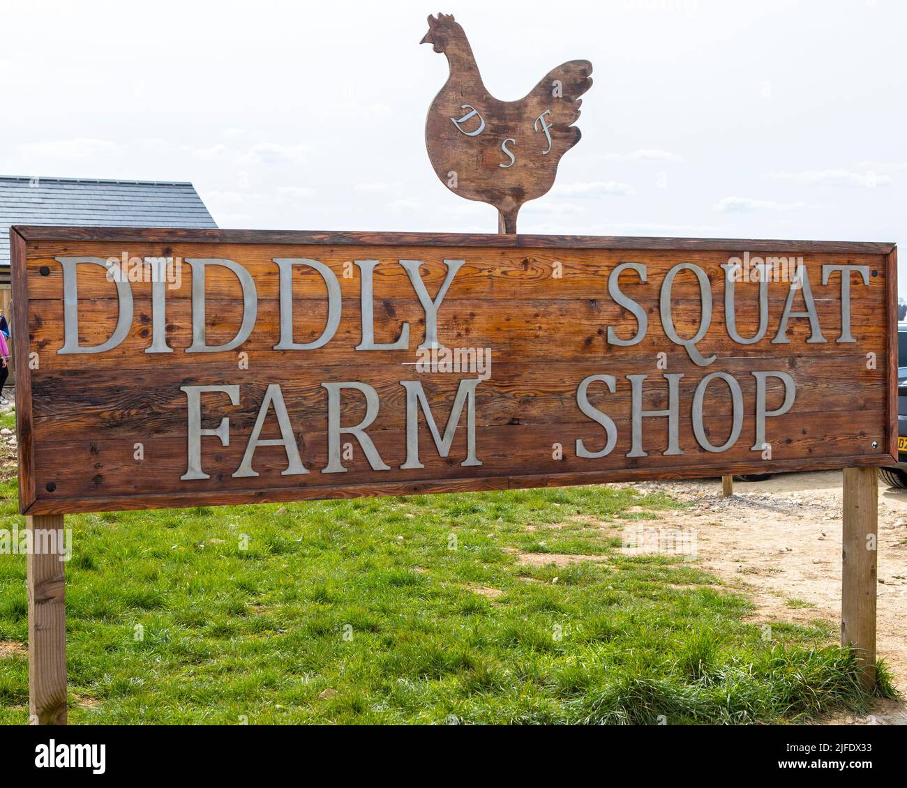 Chipping Norton, UK - April 10th 2022: Sign at the entrance to Diddly Squat Farm Shop - owned and made famous by Jeremy Clarkson, located in Chipping Stock Photo