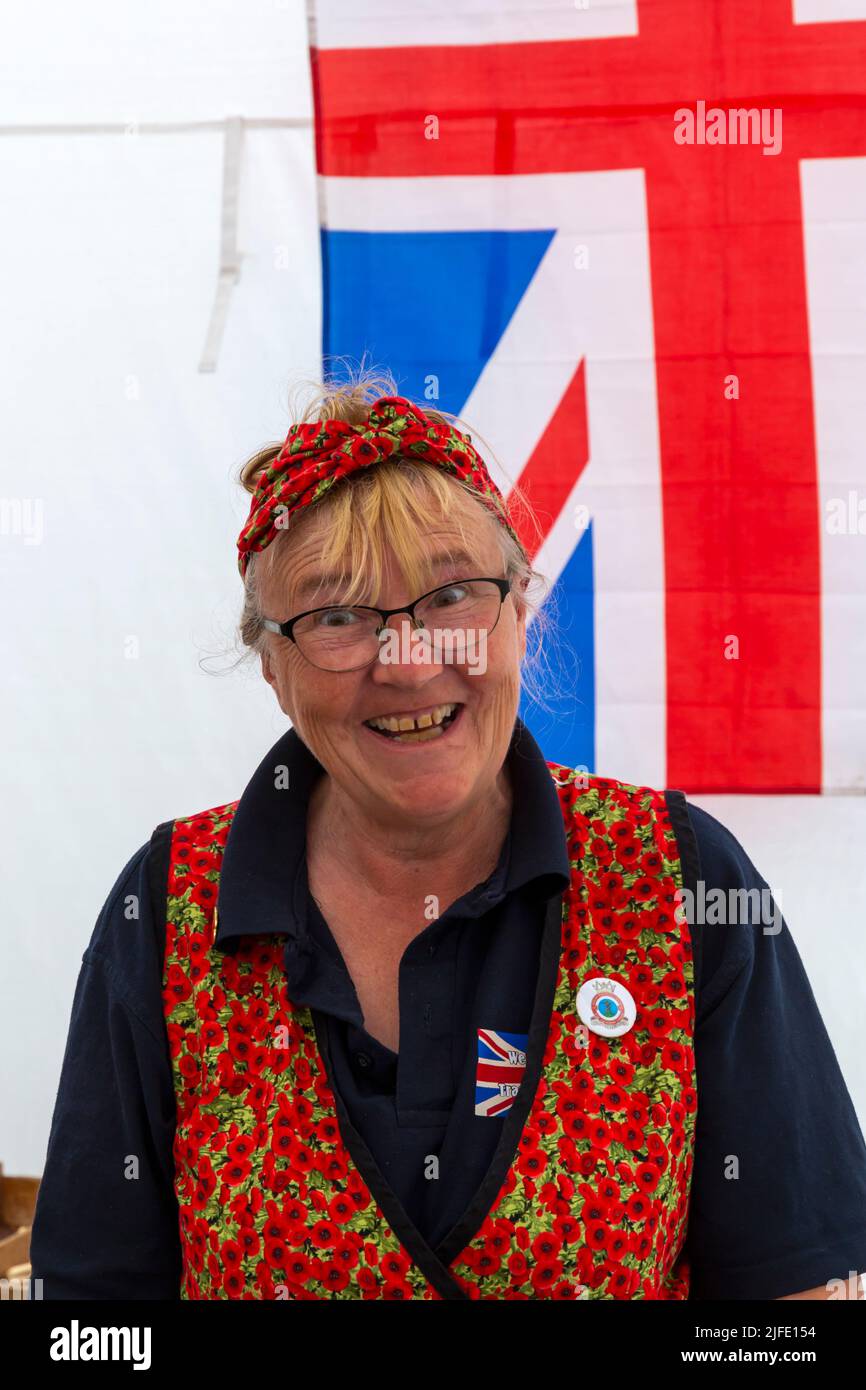 Chickerell, Weymouth, Dorset, UK. 2nd July, 2022. Crowds head to