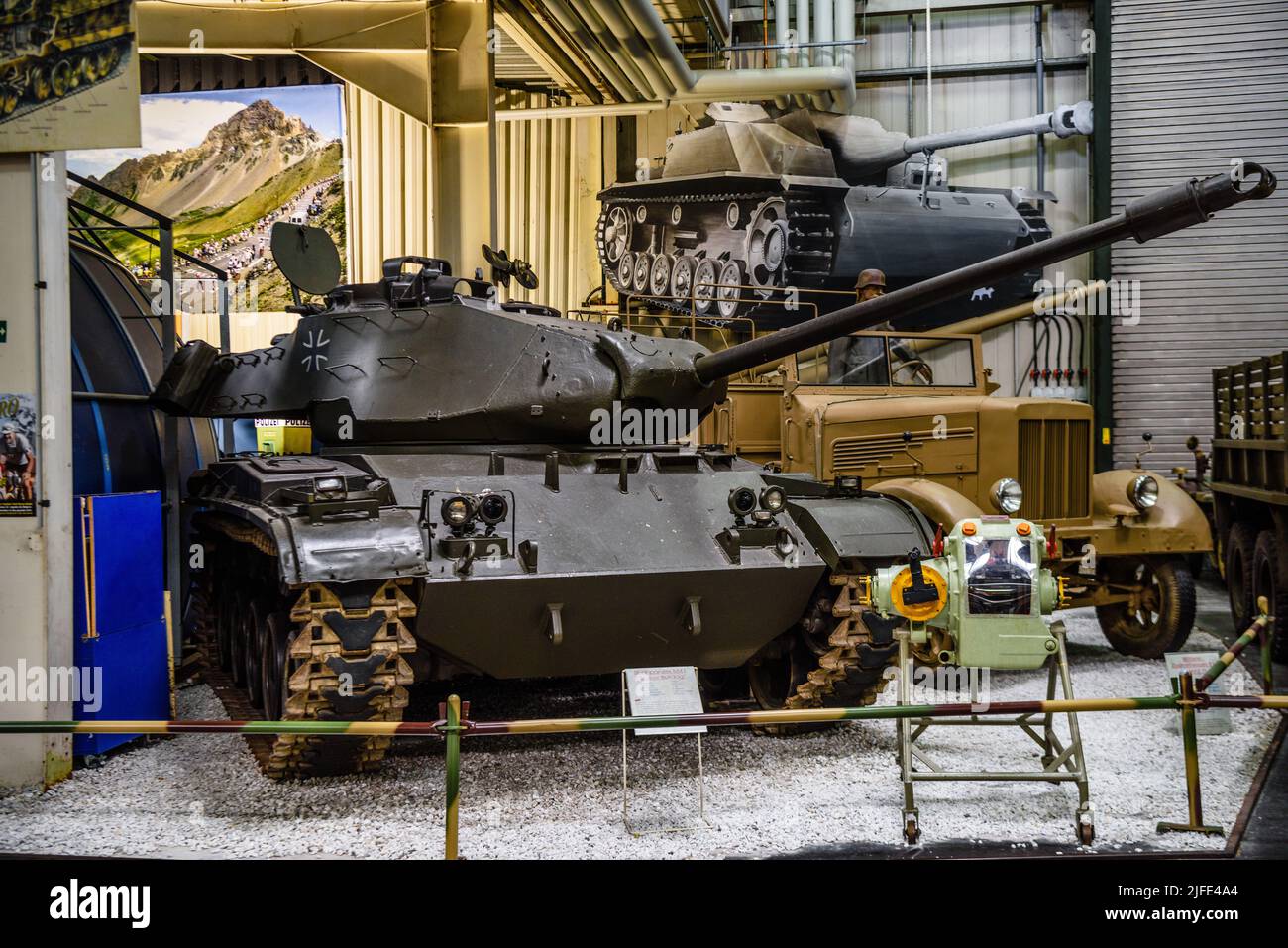 SINSHEIM, GERMANY - MAI 2022: black american light tank M41 Walker Bulldog 76-mm Gun Tank, M41 Cadillac 1950 500ps Stock Photo