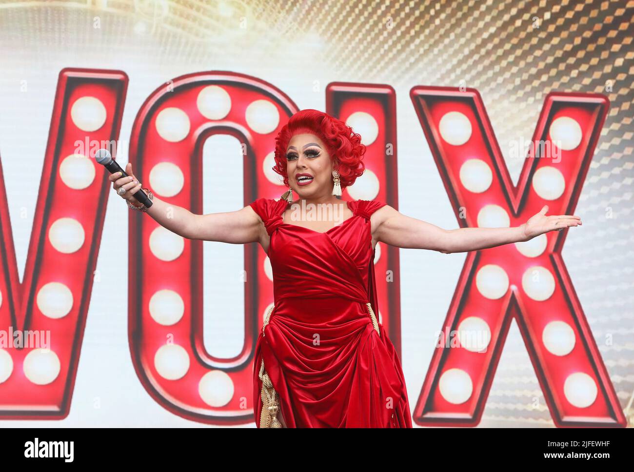 Queen of the universe hi-res stock photography and images - Alamy