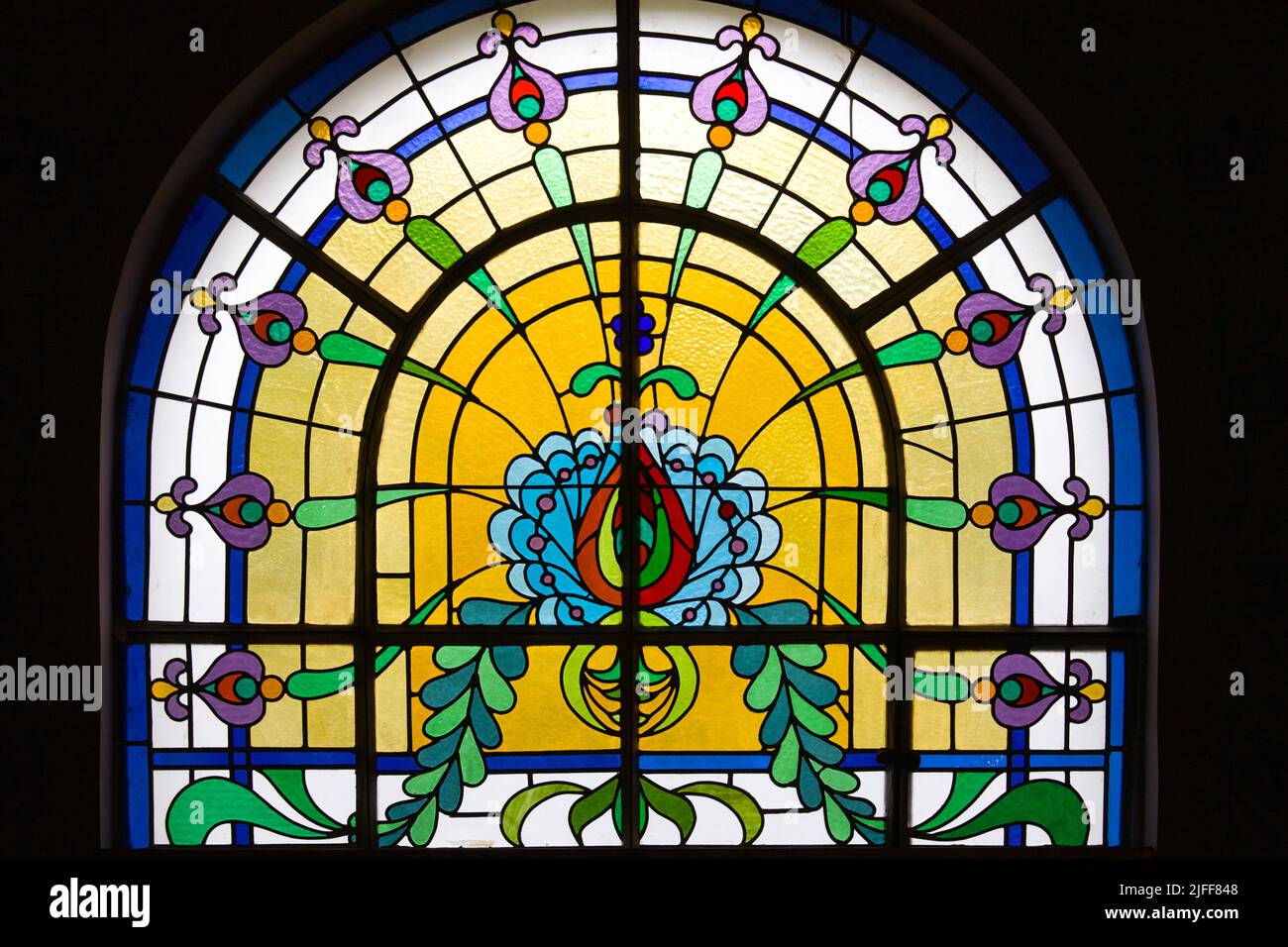 Serbia, Vojvodina, Subotica, Synagogue, interior, stained glass window