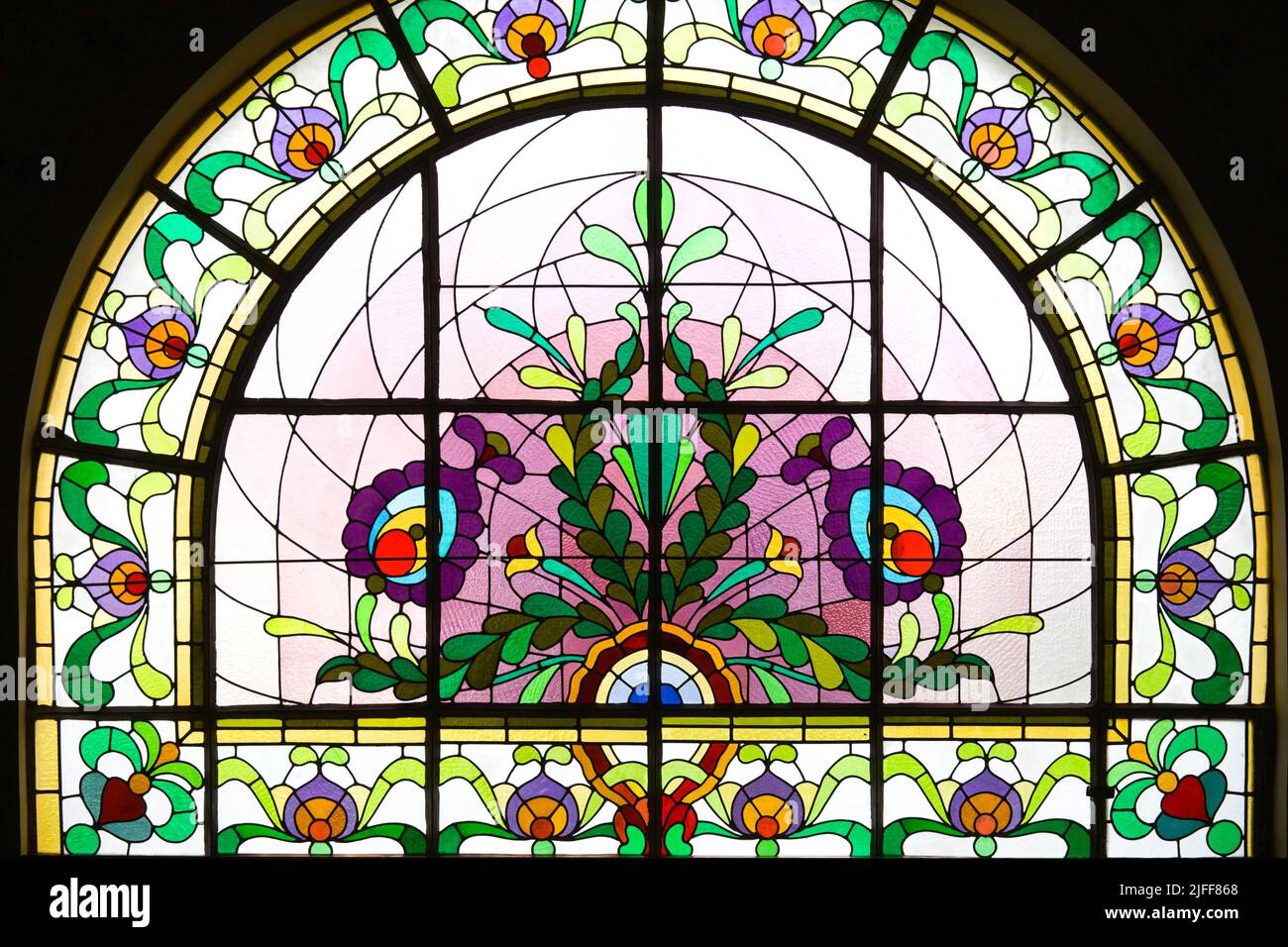 Serbia, Vojvodina, Subotica, Synagogue, interior, stained glass window