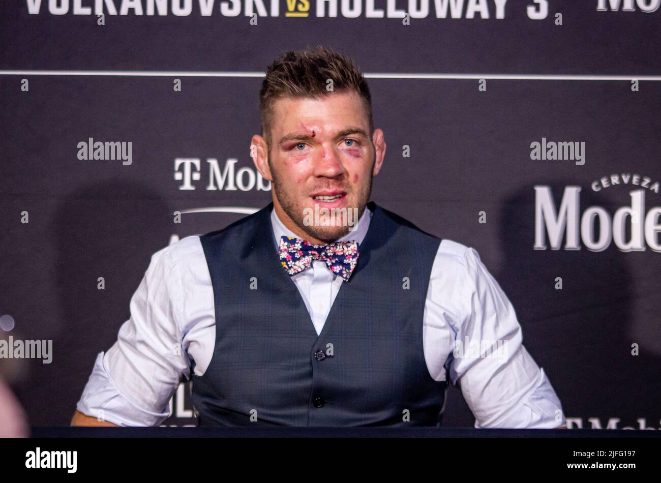 Las Vegas, Nv, United States. 02nd July, 2022. LAS VEGAS, NV - July 2: Dricus Du Plessis addresses the media following his Hard Fought Decision (29-28 x 3) victory over Brad Tavares at UFC 276: Adasenya vs Cannonier at T-Mobile Arena, Las Vegas, NV, United States. (Photo by Matt Davies/PxImages) Credit: Px Images/Alamy Live News Stock Photo