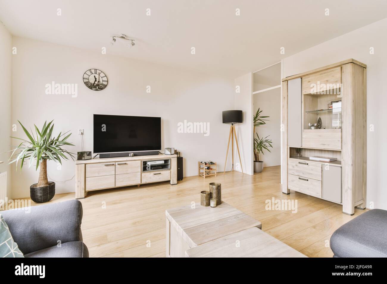 Sofa in front of tv best sale