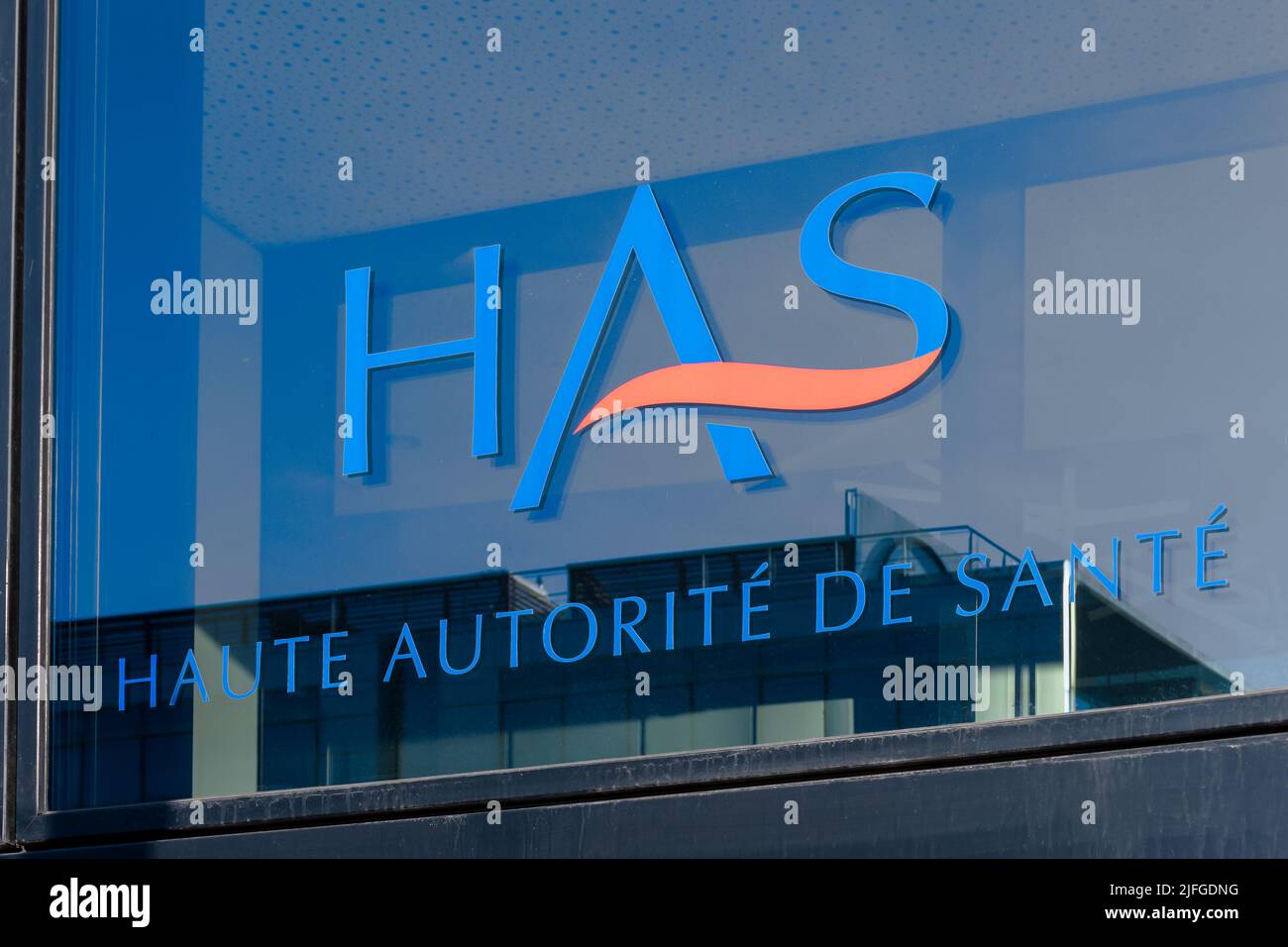 Logo on the building housing the headquarters of the Haute Autorité de Santé (HAS), the French independent public authority in the field of health Stock Photo