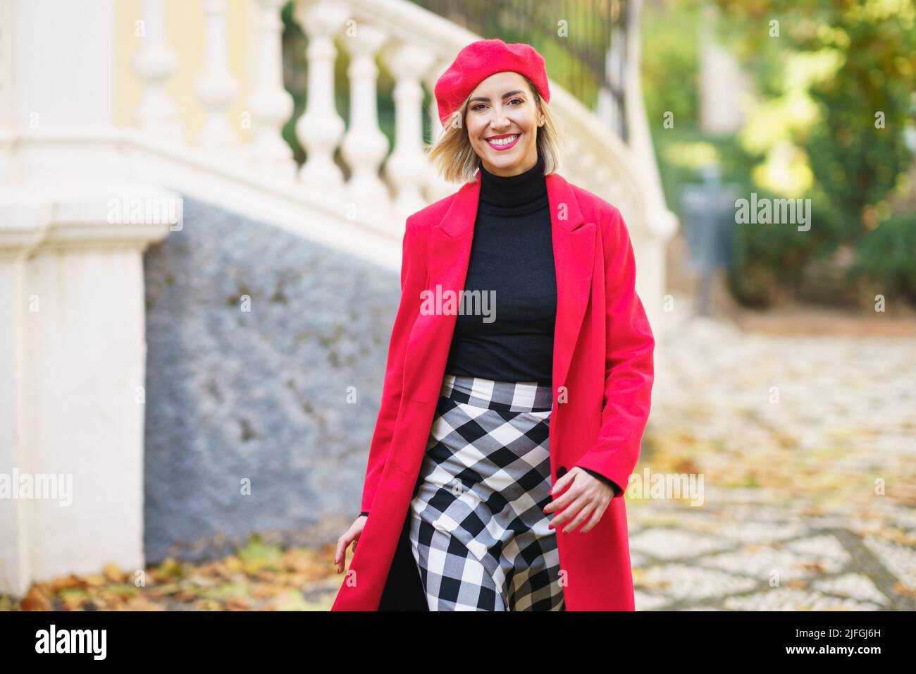 Stylish woman in beret hi-res stock photography and images - Alamy