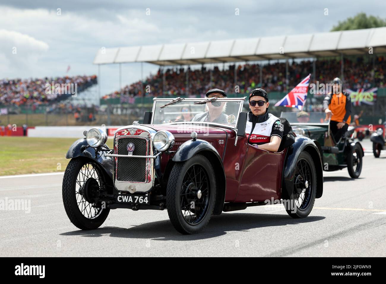 ZHOU Guanyu (chi), Alfa Romeo F1 Team ORLEN C42, portrait drivers
