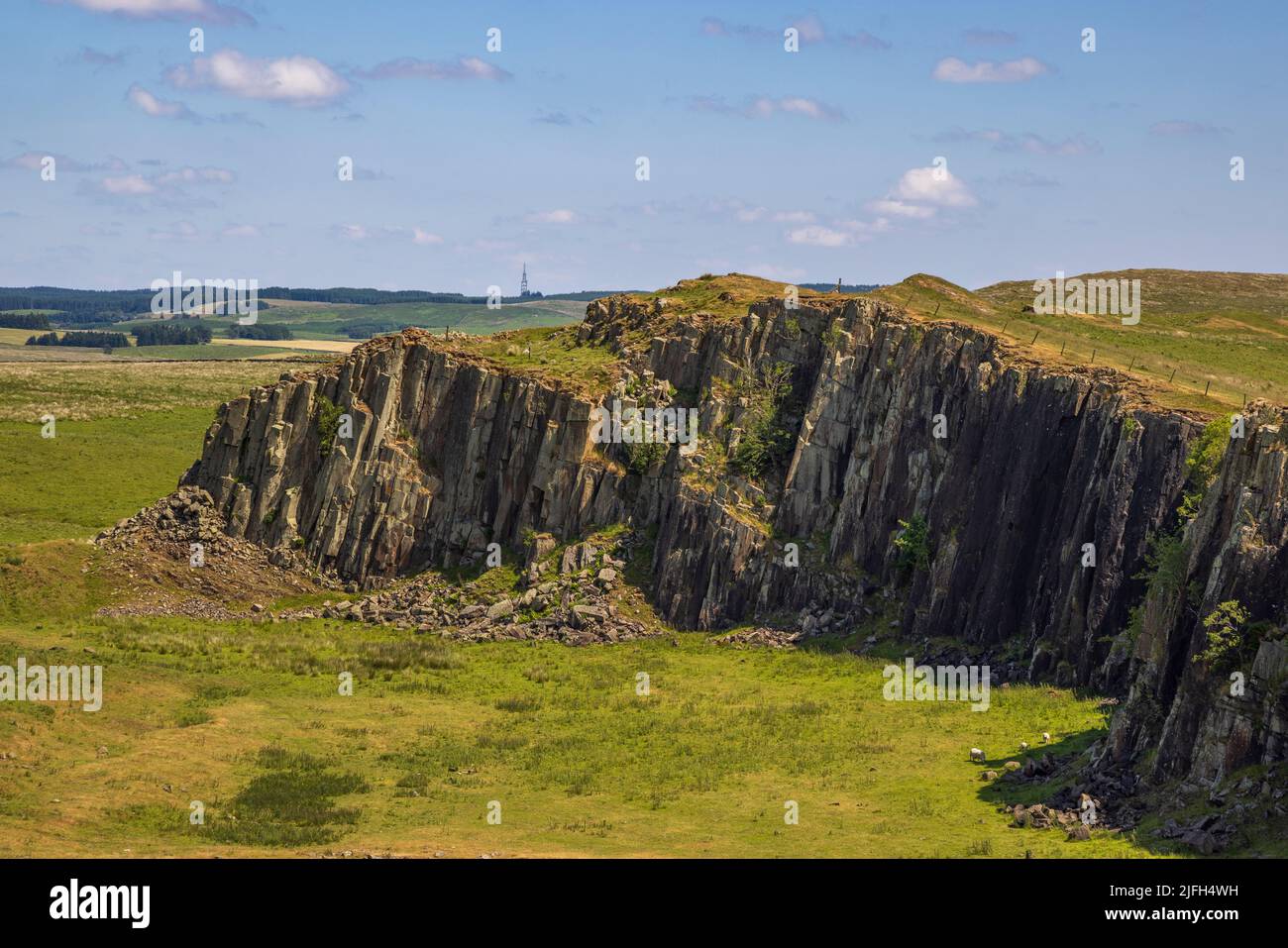 Walltown Crags on Hadrian’s Wall path, Northumberland, England Stock Photo
