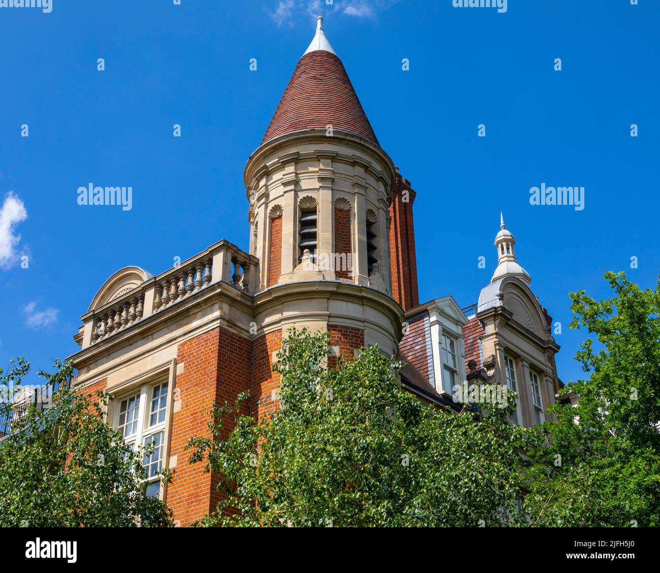Mount vernon hospital hires stock photography and images Alamy