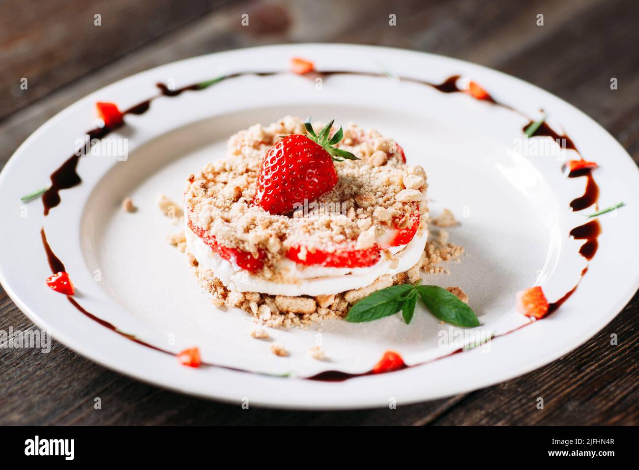 Layered cake white sweet hi-res stock photography and images - Alamy