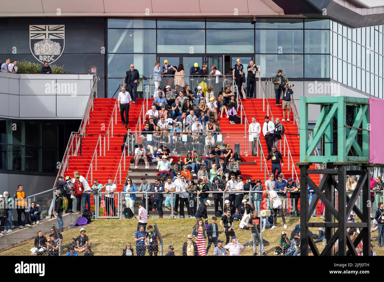 Silverstone, UK. 3rd July 2022, Silverstone Circuit, Silverstone, Northamptonshire, England: British F1 Grand Prix, Race day: Fans watched the race from all vantage points Credit: Action Plus Sports Images/Alamy Live News Stock Photo