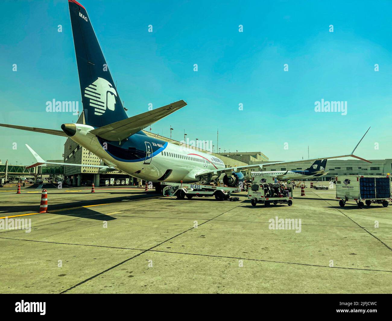 Flights to aerolina aeromexico, Mexico City International Airport, T1