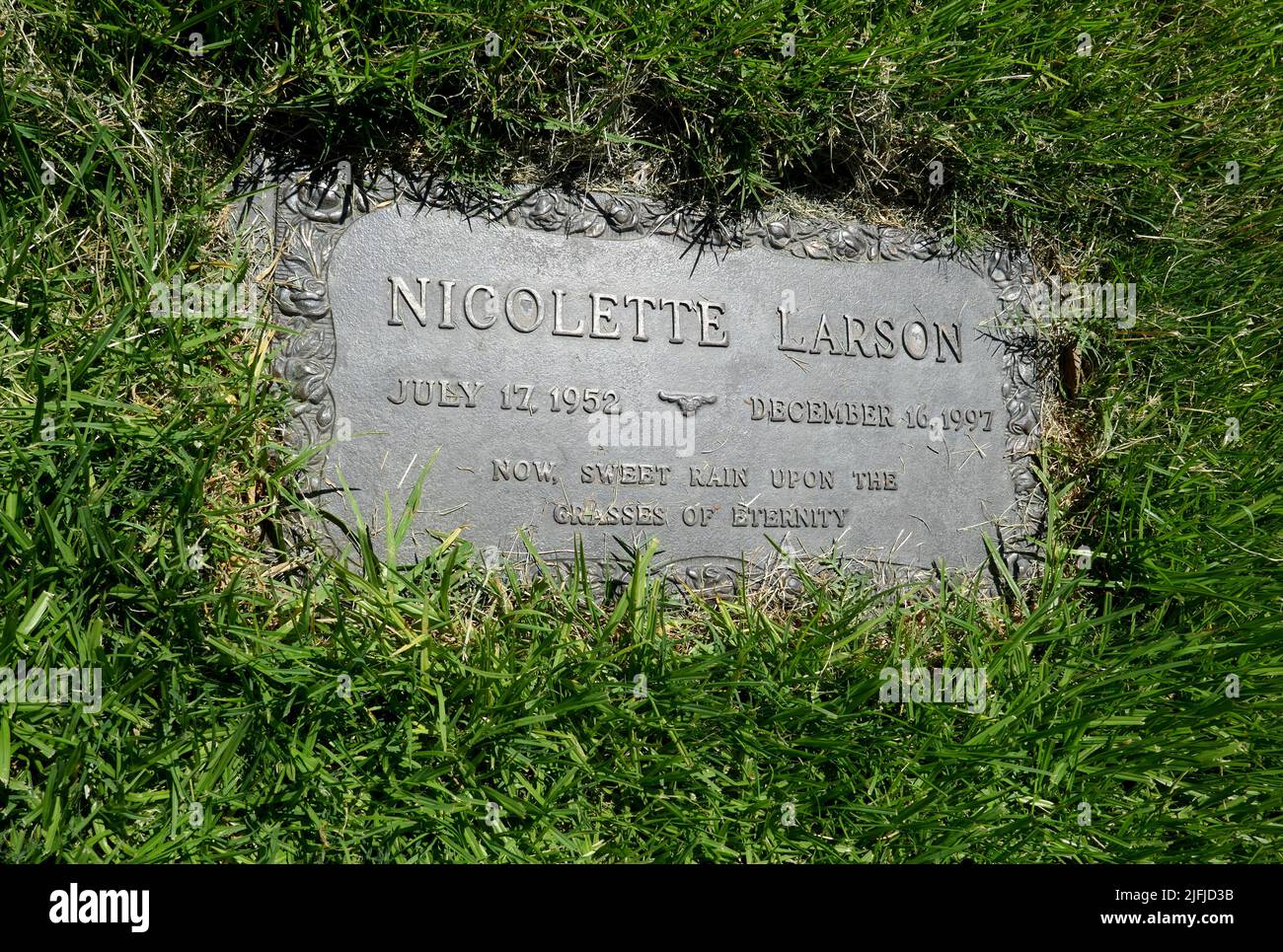Los Angeles, California, USA 19th June 2022 Singer Nicolette Larson's Grave in Murmuring Trees Section at Forest Lawn Memorial Park Hollywood Hills on June 19, 2022 in Los Angeles, California, USA. Photo by Barry King/Alamy Stock Photo Stock Photo