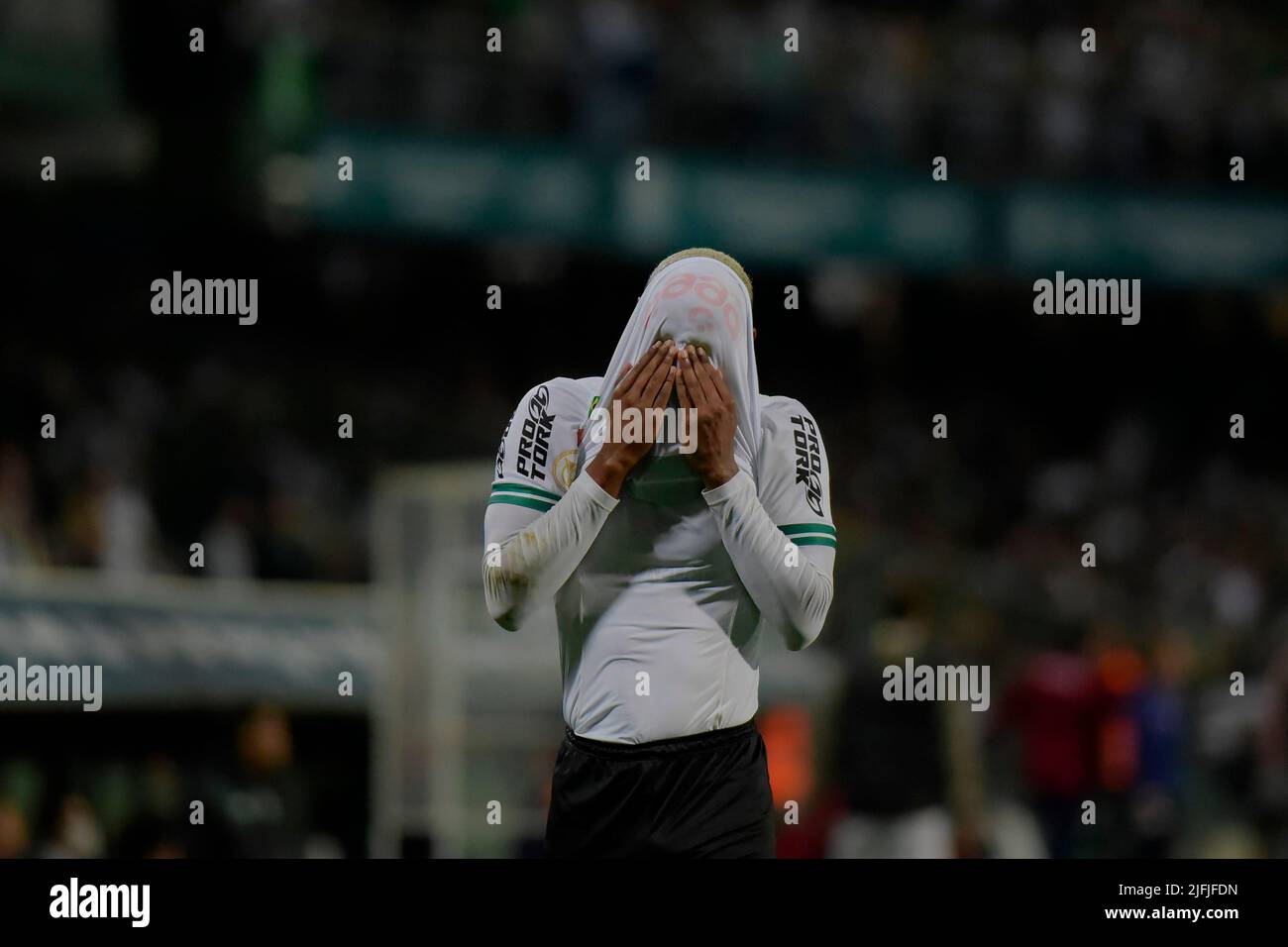 CURITIBA, PR - 03.07.2022: CORITIBA E FORTALEZA - Fullback Nathan ...