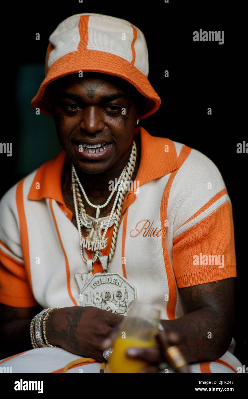 Street style, Kodak Black arriving at Givenchy Spring-Summer Menswear 2023  show, held at Ecole Militaire, Paris, France, on June 22nd, 2022. Photo by  Marie-Paola Bertrand-Hillion/ABACAPRESS.COM Stock Photo - Alamy