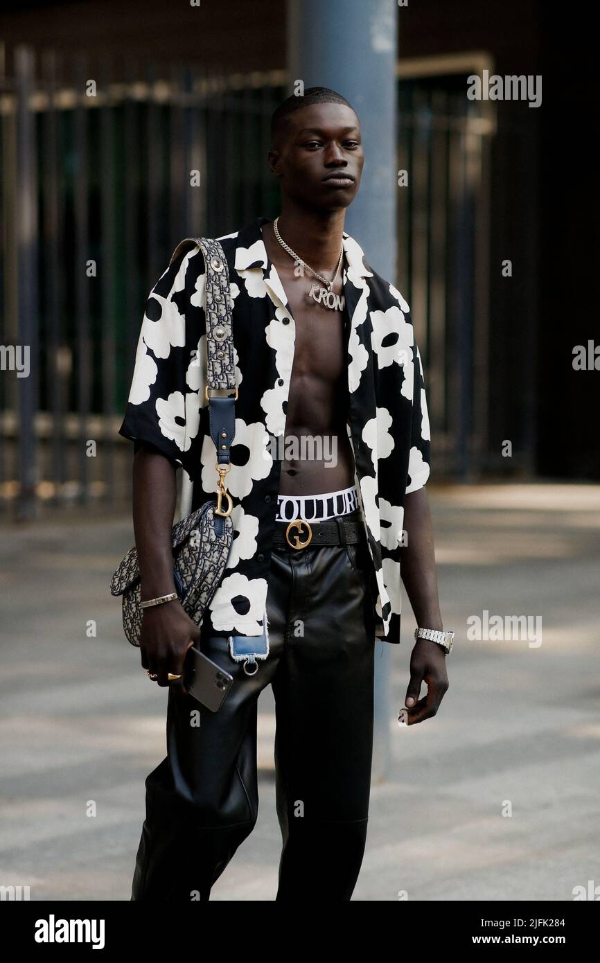 Cheikh Model Street style, model Cheikh Diakhate after Rhude Spring-Summer Menswear ...
