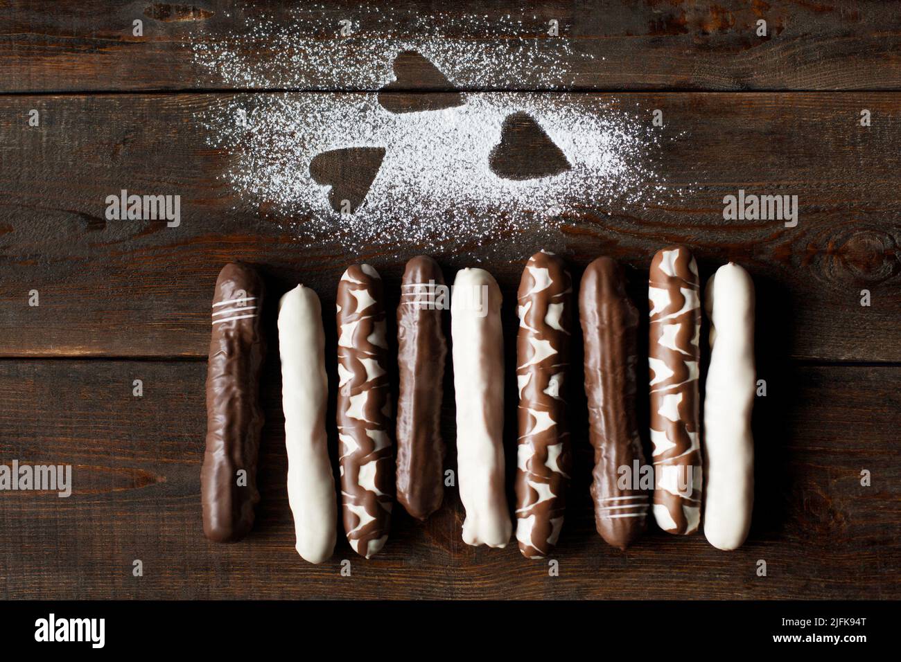 Sugar powder line hi-res stock photography and images - Alamy