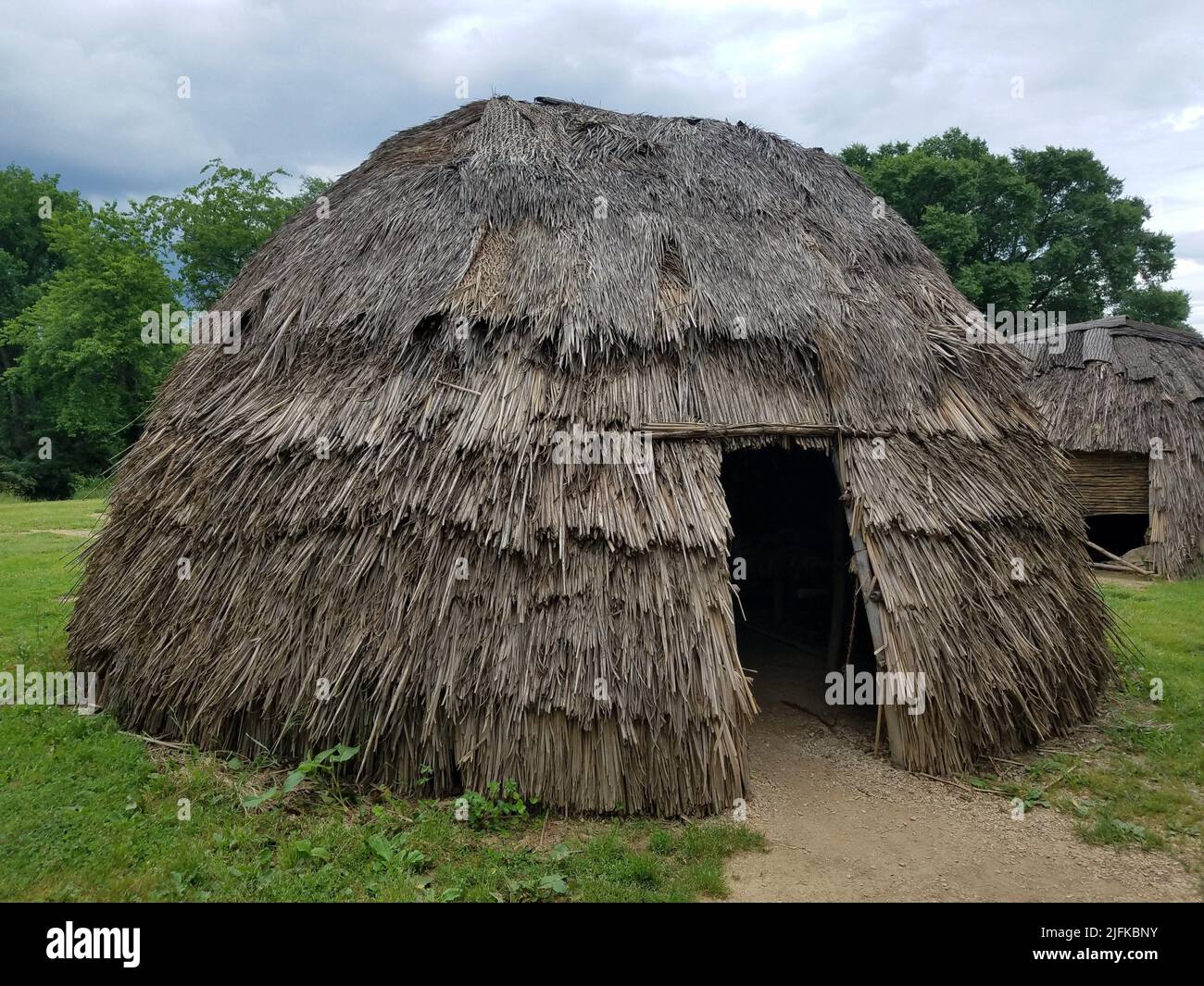 Hut structure hires stock photography and images Alamy