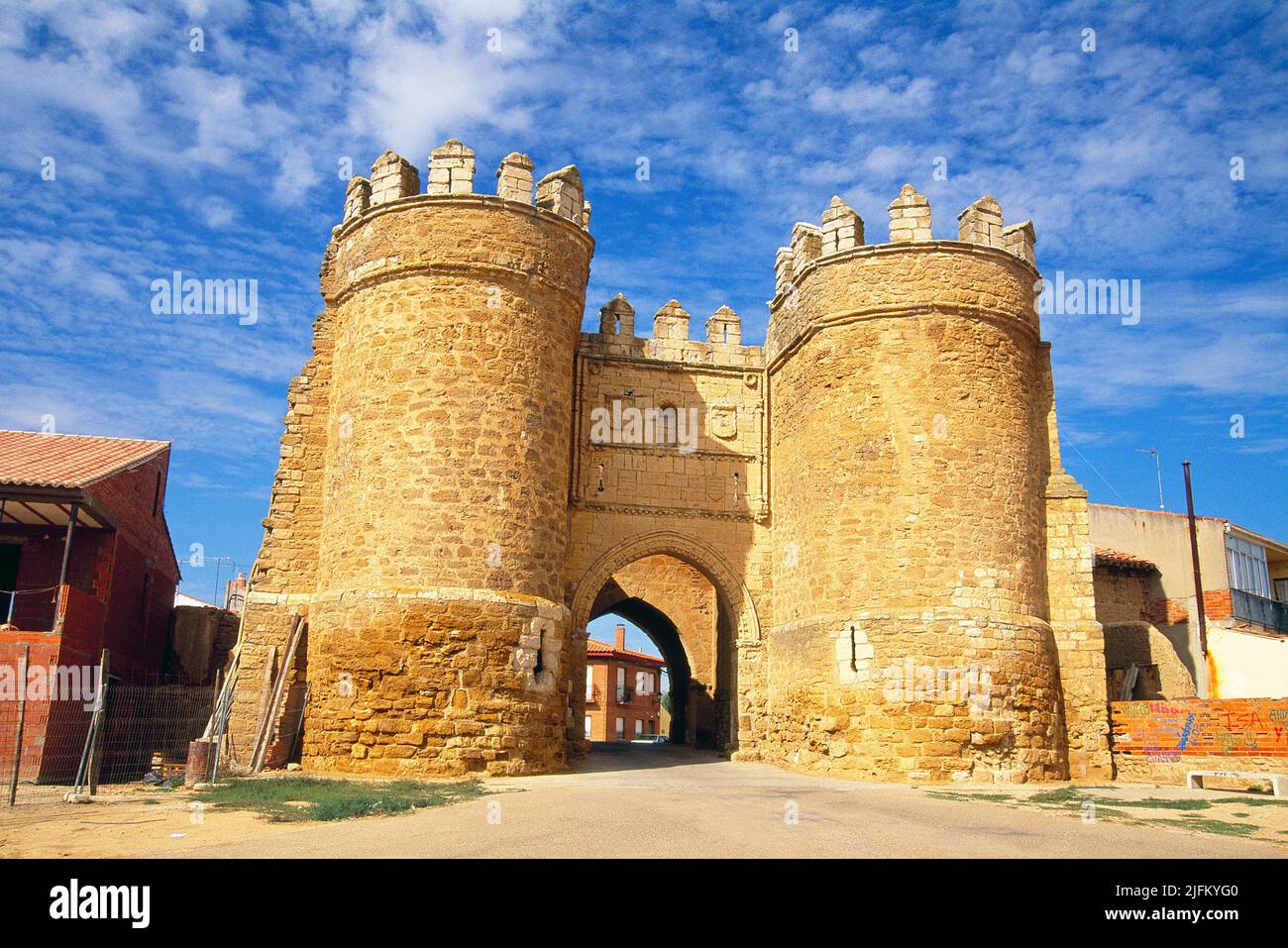 Medieval gate. Villalpando, Zamora province, Castilla Leon, Spain. Stock Photo