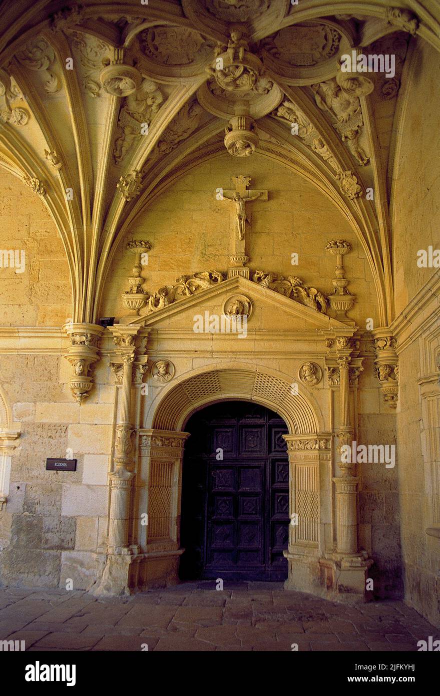 Access to the church from the cloister. San Zoilo monastery, Carrion de los Condes, palencia province, Castilla Leon, Spain. Stock Photo