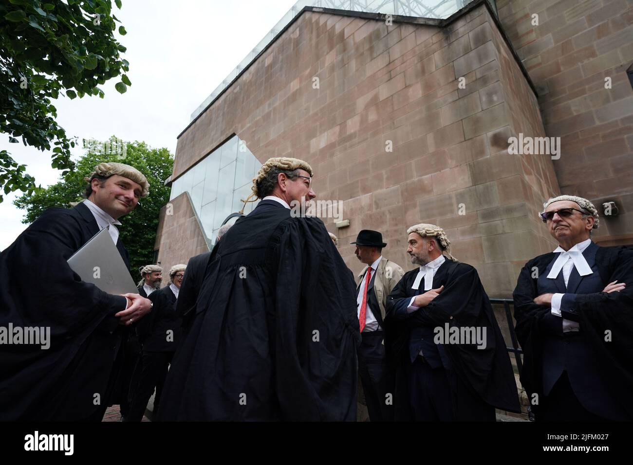 Criminal defence barristers on picket lines outside Nottingham Crown Court to support the ongoing Criminal Bar Association (CBA) action over Government set fees for legal aid advocacy work. Picture date: Monday July 4, 2022. Stock Photo