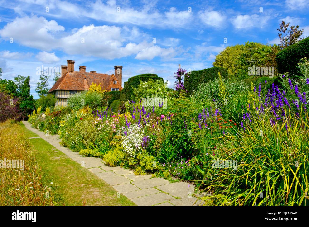 Great Dixter gardens, Northiam, East Sussex UK Stock Photo