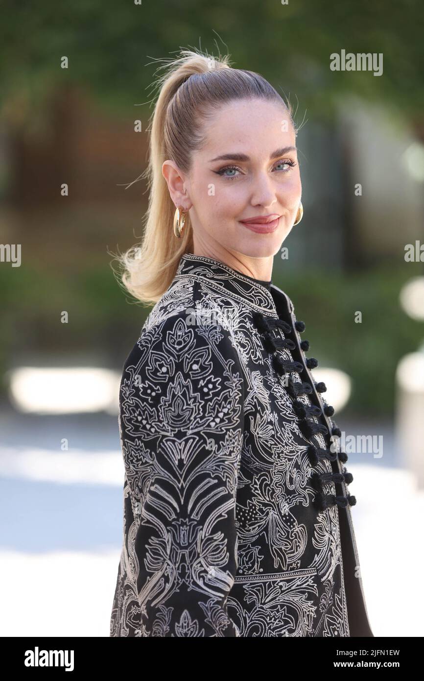 Paris, France, July 4, 2022, Chiara Ferragni at the Dior fashion show  during Paris Fashion Week Haute Couture on July 4, 2022 in Paris, France.  Photo by Jerome Domine/ABACAPRESS.COM Stock Photo - Alamy