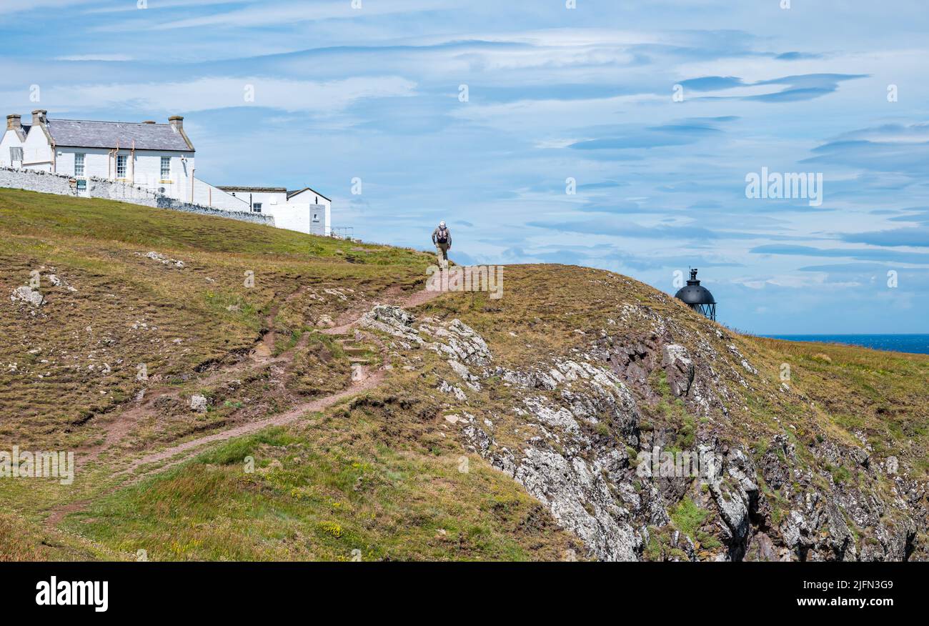 Berwickshire, Scotland, UK, 4th July 2022. UK Weather strong wind and
