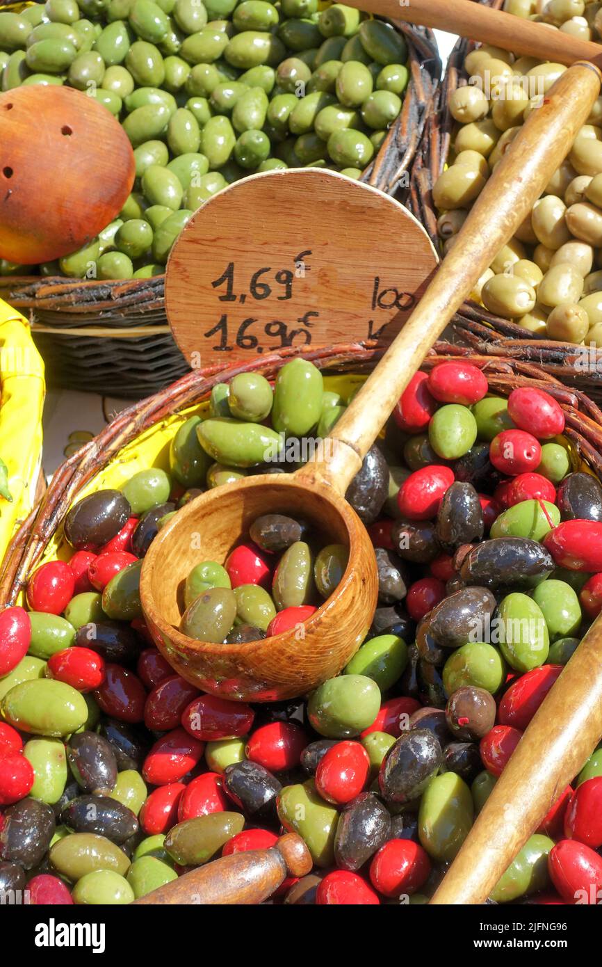 Olives at the farmers market in the Provence, France Stock Photo