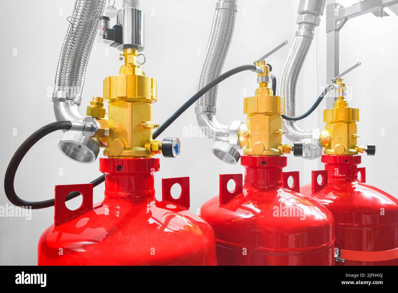 Fire extinguishers, industrial automatic fire extinguishing system