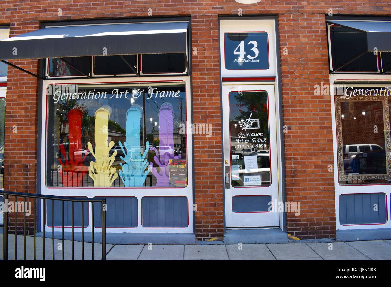 Small town brick building paint shop in Franklin, Indiana Stock Photo