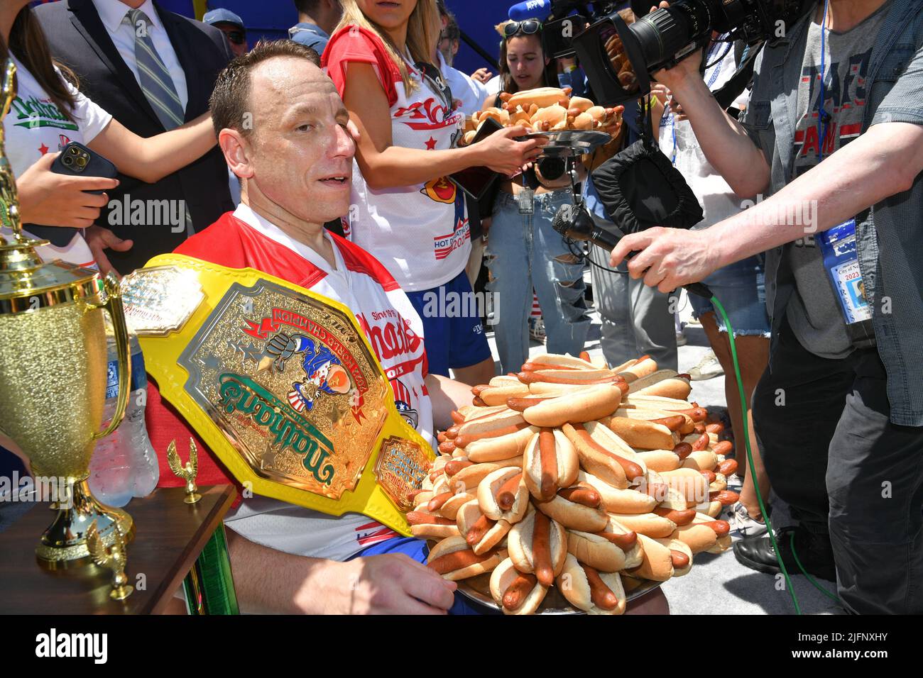 Professional competitive eater Joey Chestnut wins his 15th title eating