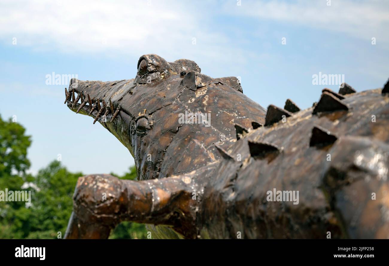 The British Ironwork Centre, Phillipine Crocodile Exhibit/Sculpture Stock Photo