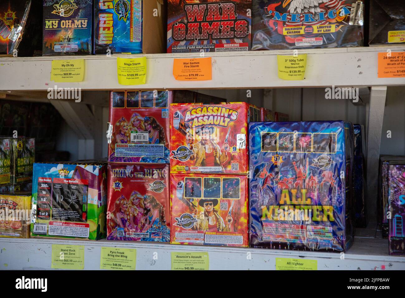 Jonestown, USA. 03rd July, 2022. BigTex Fireworks stand in Jonestown