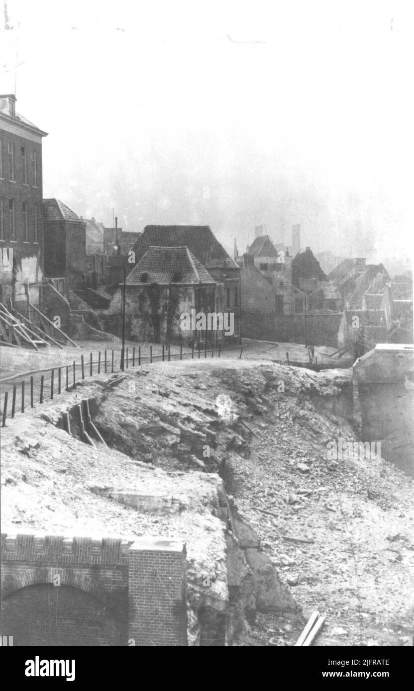 Seen in a westerly direction, in the direction of the Grotestraat Stock