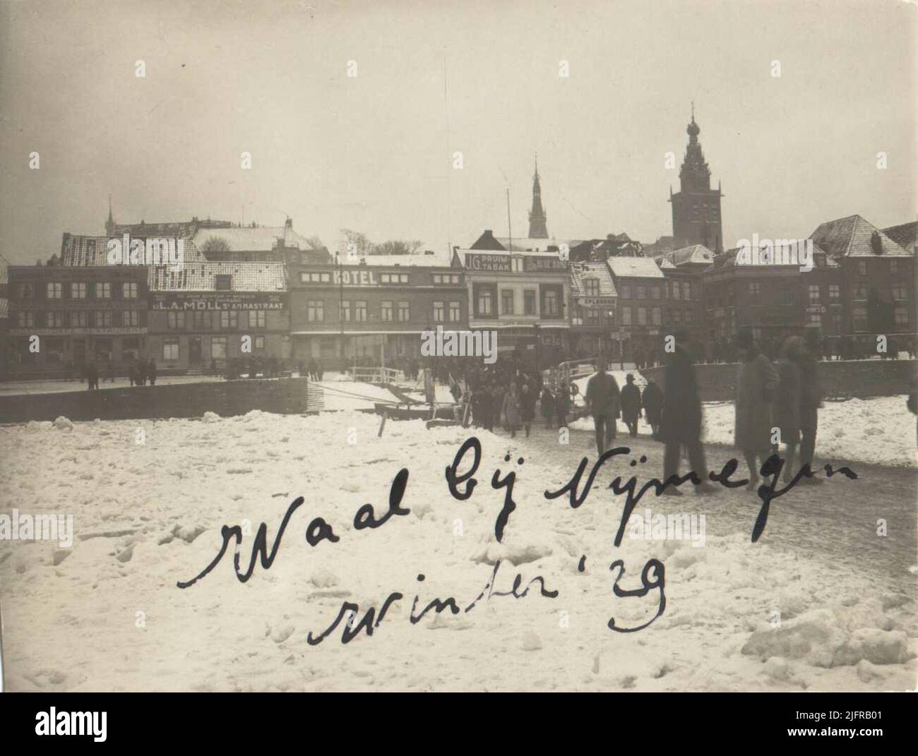 The frozen Waal at the height of the ferry Stock Photo
