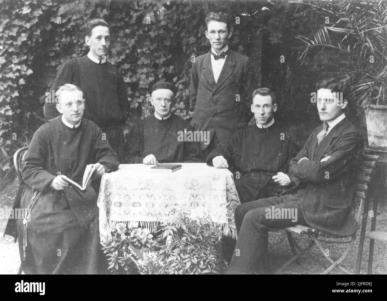 staff-of-the-school-on-the-third-walstraat-stock-photo-alamy
