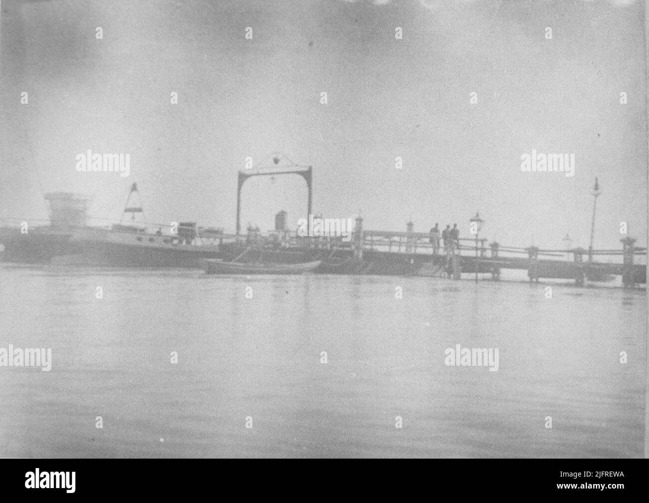 Ferry point of view Black and White Stock Photos & Images - Alamy