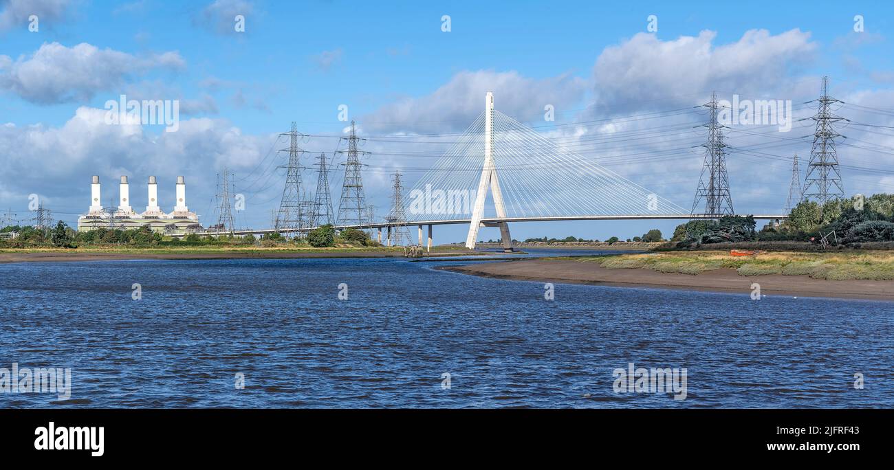 Flintshire Bridge over the River Dee with Flint gas fired power station on the left near Connah's Quay North Wales UK October 2021 833334 Stock Photo
