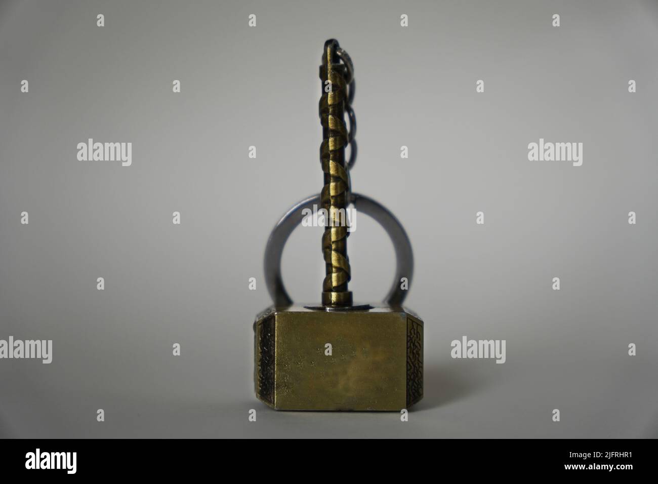 HAQUIL Viking Thor Hammer Keychain - Norse Mythology Keyring Accessory