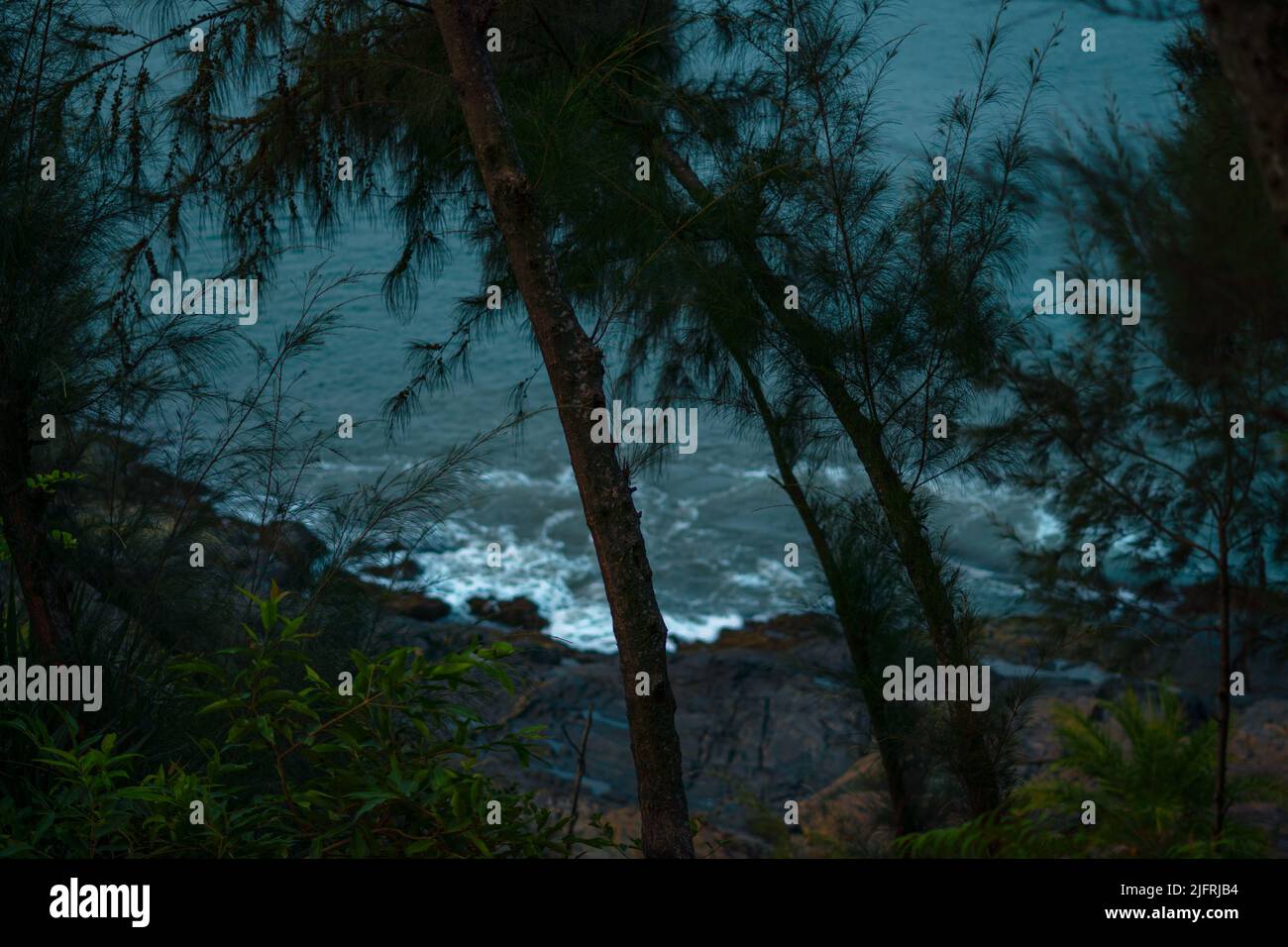 Beach ocean waves from above hi-res stock photography and images - Alamy