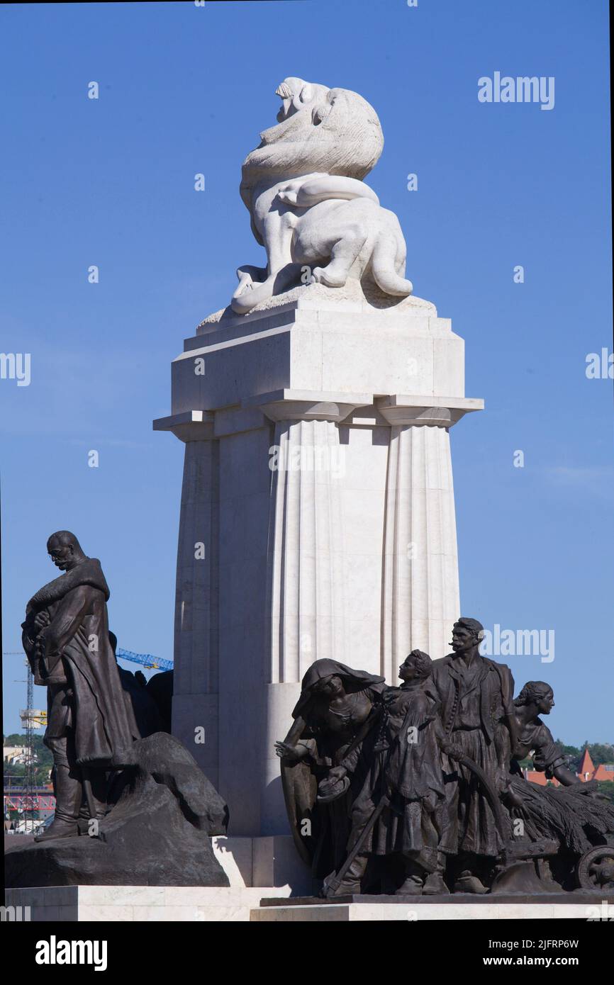 Hungary, Budapest, Parliament, Istvan Tisza monument, Stock Photo