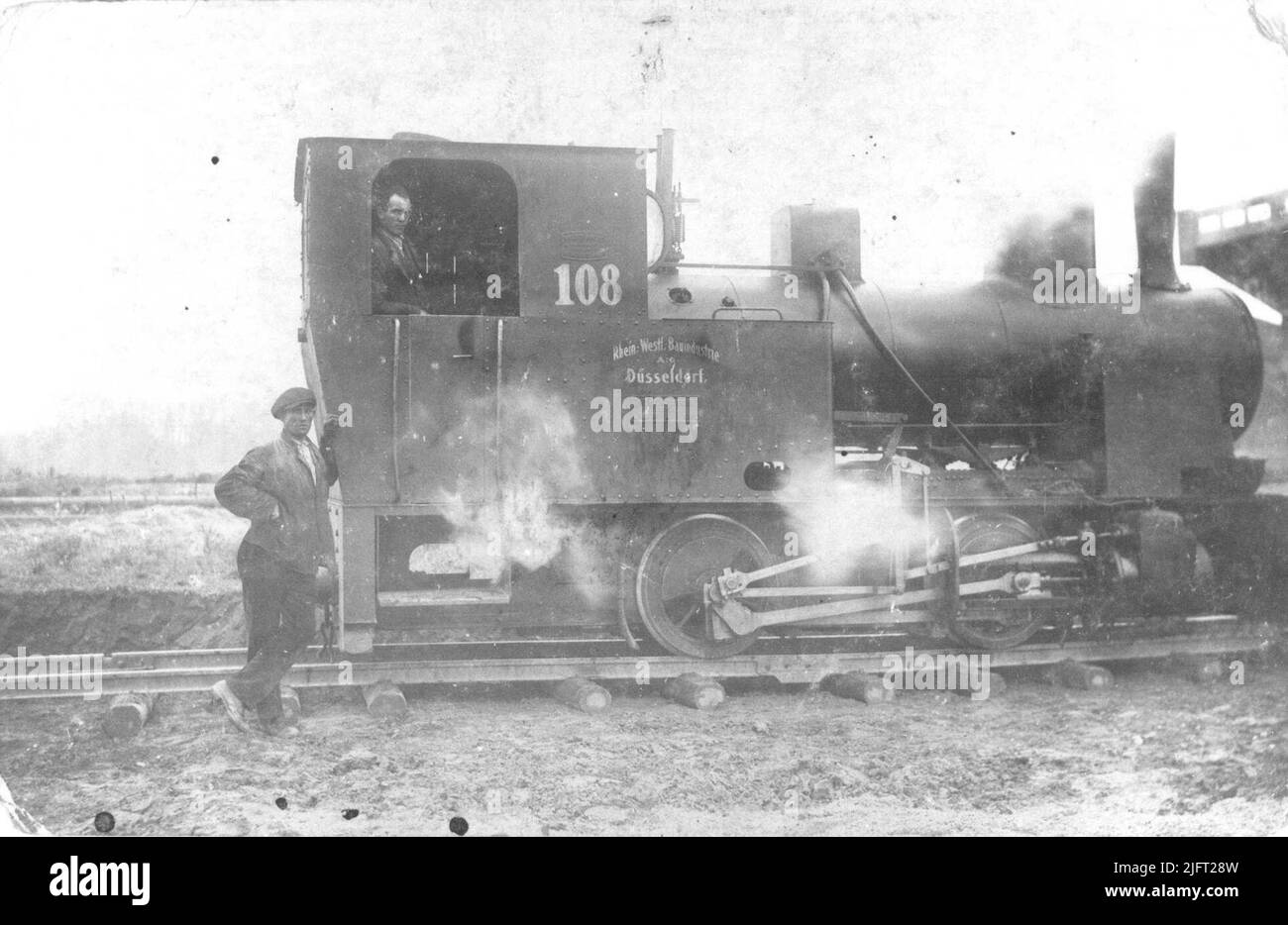 Locomotive of the Rhein-Westf. Bauindustrie A.G. Düsseldorf (Henschel 17796/1920), used in the work creation project Maas-Waalkanaal Stock Photo